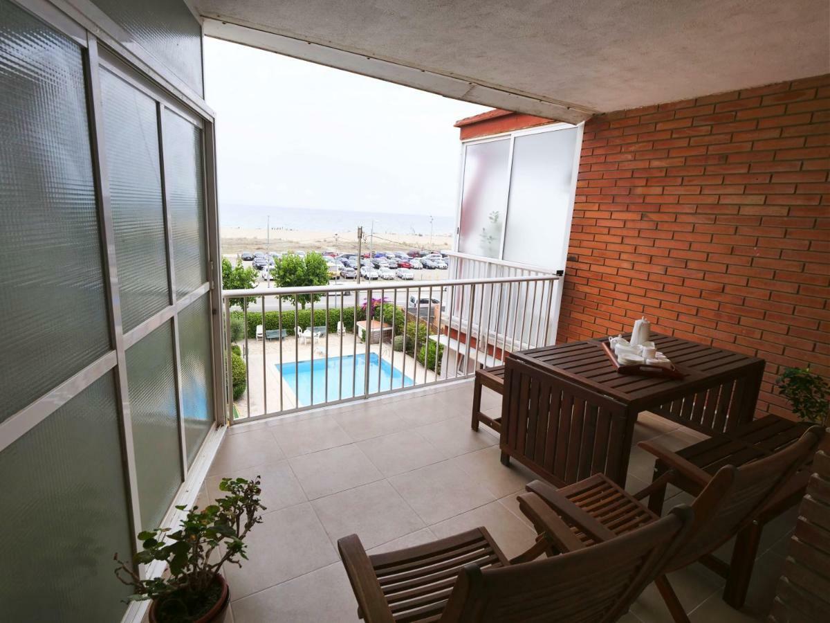 Apartamento Maraka Playa カステルデフェルス エクステリア 写真